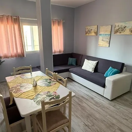 Apart Otel Gersina Golem (Tirana)