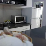 Lejlighedshotel Gersina Golem (Tirana)