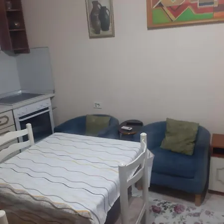 Ξενοδοχείο με διαμερίσματα Gersina 3*