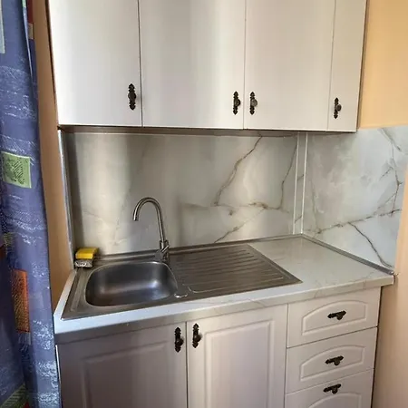 Gersina מלון דירות 3*